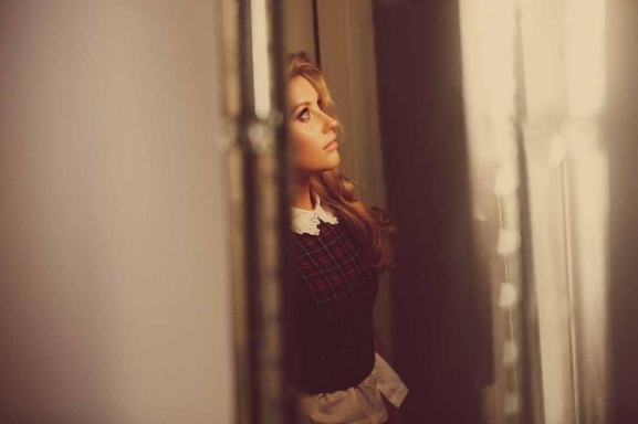 A découvrir sur Casting.fr le premier single "Ghost" d'Ella Henderson de X-factor UK