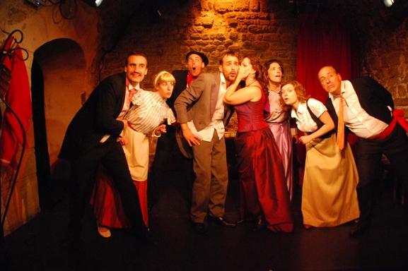 La compagnie de théâtre Candela vous propose un stage offert pour découvrir une pédagogie nouvelle autour de l'art théâtral, à vous de jouer !