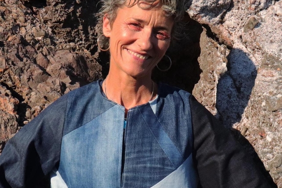 Océane Nelien, styliste et créatrice de la marque ON, ce petit bout de femme démocratise la mode et lance son défilé à la rentrée, elle recherche des mannequins!