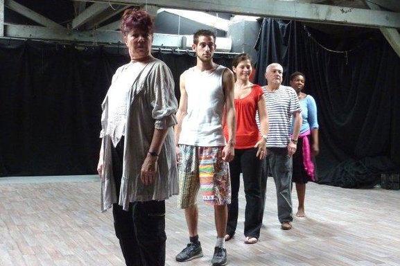 L'école de théâtre l'Éponyme forme des comédiens, Casting.fr vous offre des stages de découverte