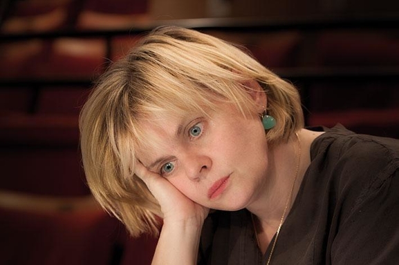 Entrez dans l'intimité des artistes avec "Juste Humain" !