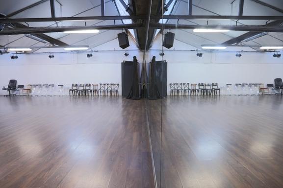 Gagnez Votre Stage ! Théâtre, cinéma, comédie musicale : Le STUDIO INTERNATIONAL Vanina Mareschal une école unique à Paris & Aix en Provence