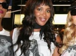 Naomi Campbell fête ses 25 ans de carrière