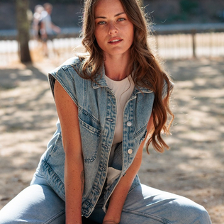 Catherinedumas56