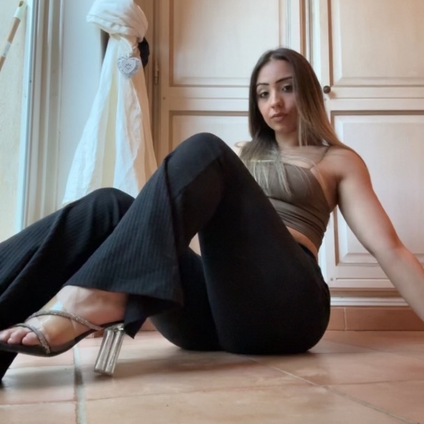 Claudia0