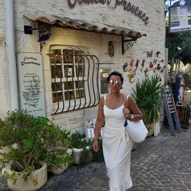 Noufissa308764