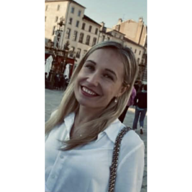Nika19