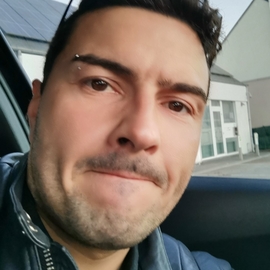 Tom2023
