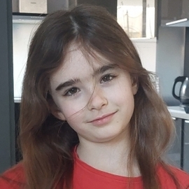 Chloe95240