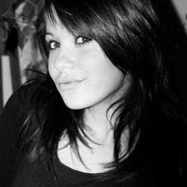Caroline2112