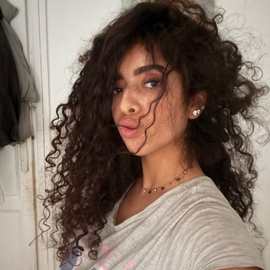 Yaasmiine94
