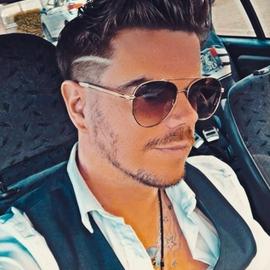 JohnnyHola03