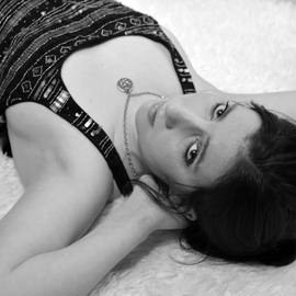 Aline01