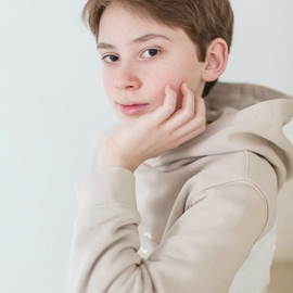 Lucas2013
