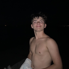 tom_feeze