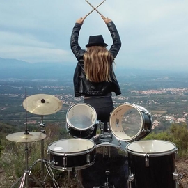 Justinelec
