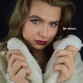 lauracappelle150