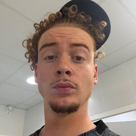 Theeefox