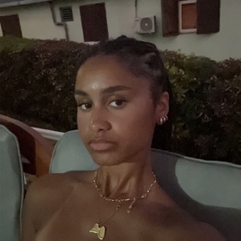 Erinebourrelly