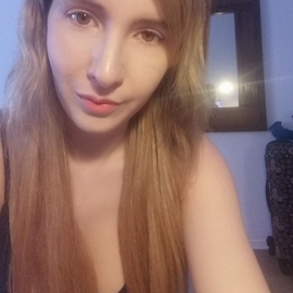 AliceEstHungary