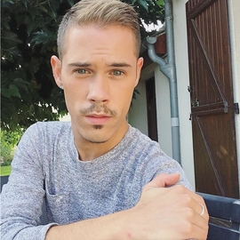 stephen77940