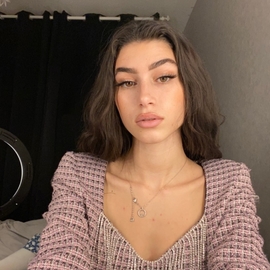 Manuela31100