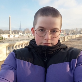 Helli_27