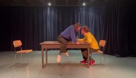 Ring de Leonore Confino