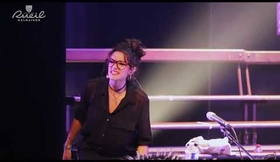 Groupe Suivant ! Cruelle Diablesse Chanson