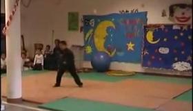 Akim dans gad elmaleh le blond