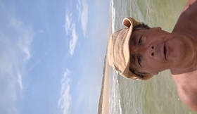 De l'eau, du soleil, une pomme