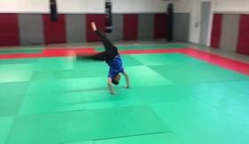 Roue sans les mains, Rondade et Salto