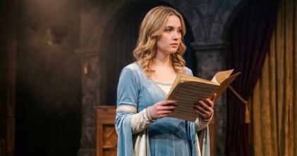 Casting chanteuse et comédienne entre 20 et 30 ans pour le rôle de Fleur de Lys dans la comédie musicale Notre Dame de Paris