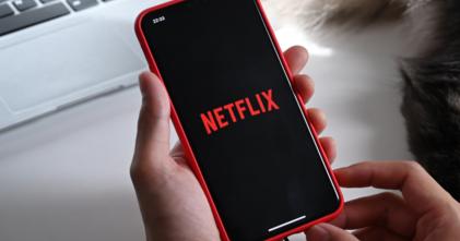 Casting homme et femme américain entre 20 et 25 ans pour figuration et silhouette dans film Netflix