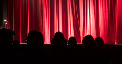 Casting comédien comédienne chanteur et chanteuse entre 18 et 30 ans pour comédie musicale en tournée en Italie