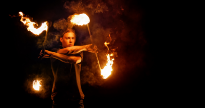 Casting artistes hommes et femmes dès 16 ans pour des spectacles pyrotechniques en Belgique