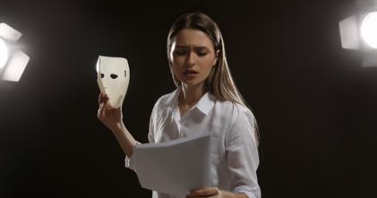 Casting comédienne entre 25 et 30 ans pour rôle dans spectacle musical joué dans un théâtre parisien