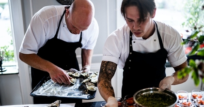 Casting figurant professionnel de la restauration pour jouer dans publicité