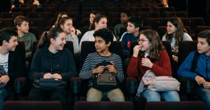 Casting ado fille et garçon entre 12 et 14 ans pour figuration dans téléfilm