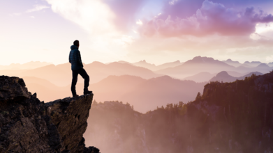 Casting figurant homme entre 18 et 70 ans avec expérience en montagne pour film avec Omar Sy, Vincent Cassel et François Civil