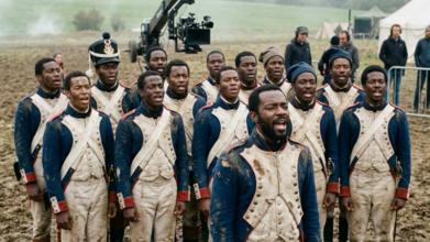 Casting homme typé afro sachant chanter entre 18 et 60 ans pour film avec Omar Sy, Vincent Cassel et François Civil