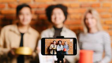 Casting comédien ou comédienne avec particularité physique pour tournage vidéo YouTube