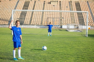 Casting enfant footballeur pour tournage série à Marseille