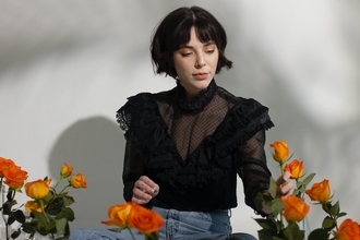 Casting comédienne entre 16 et 20 ans pour rôle dans film pour promotion d'album