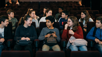 Casting ado fille et garçon entre 12 et 14 ans pour figuration dans téléfilm