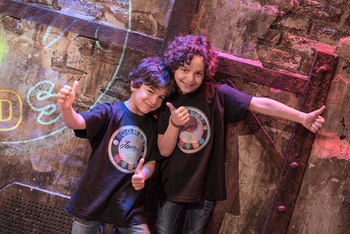 Vous vous souvenez du casting? Rayan et Nael ont réussis leur audition et sont dans le Jamel Comedy Kids, on vous raconte ...