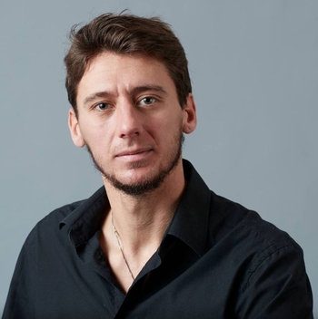 Comment devient-on cascadeur, cavalier, fauconnier ? Notre artiste VIP Telirius a réussi et nous raconte ! 