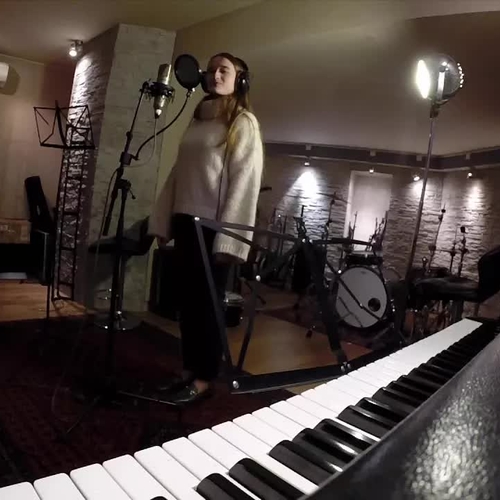 Marie amelie Louvel - COVER Your heart is as black as night