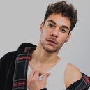 Enzo, mannequin et acteur nous parle des contrats qu'il a décroché grâce à Casting.fr