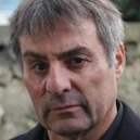 Ginotot est un Comédien, Chanteur, Acteur plein d'énergie et de rebondissement